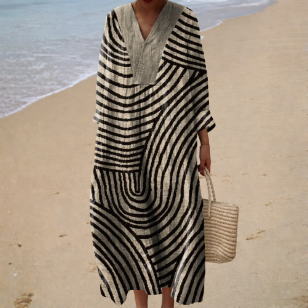 Effortlessly Flattering Printed Summer Dress